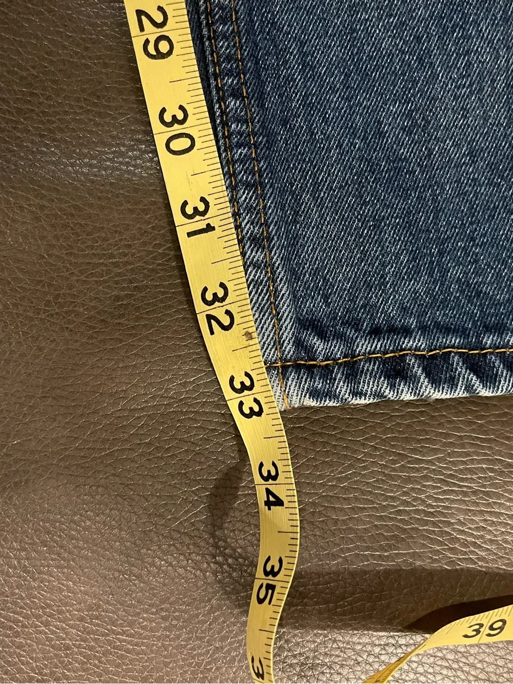 Levi's 550 Men's Jeans in Classic Blue Denim